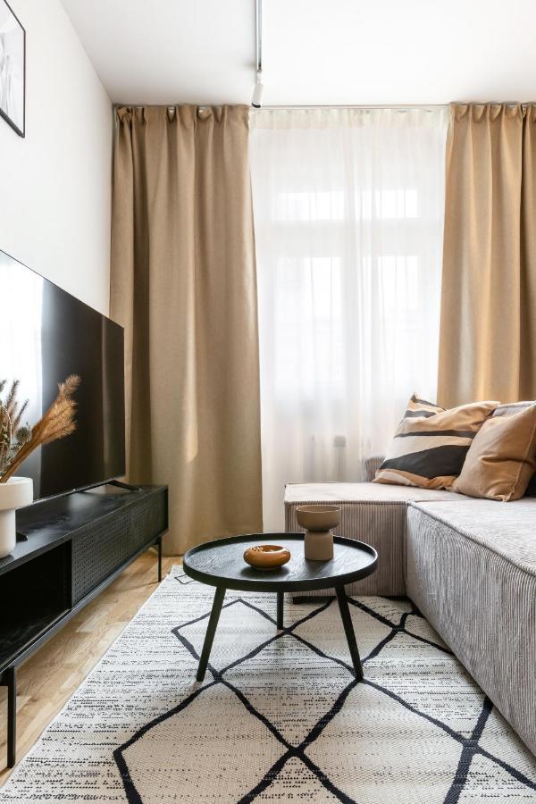 Turnkey I Republic Square Apartments Prag Dış mekan fotoğraf