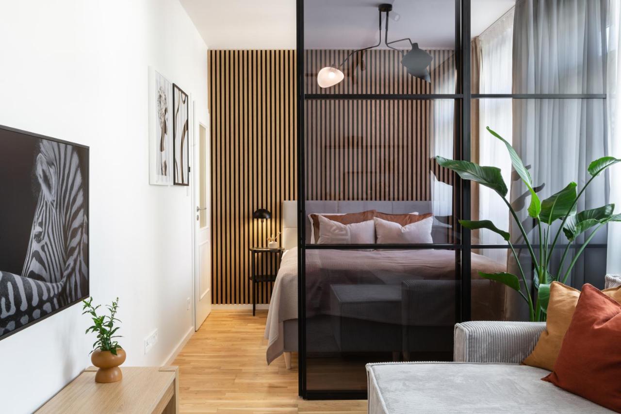 Turnkey I Republic Square Apartments Prag Dış mekan fotoğraf
