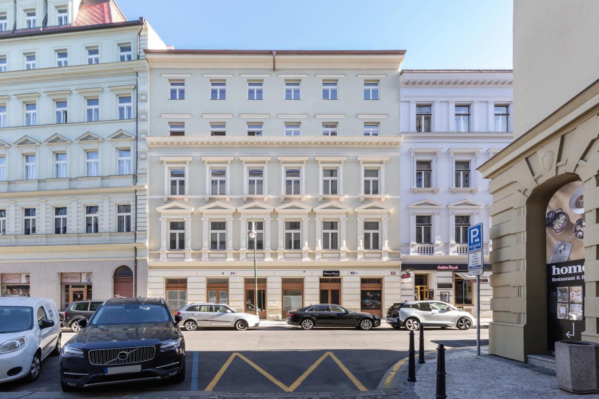 Turnkey I Republic Square Apartments Prag Dış mekan fotoğraf